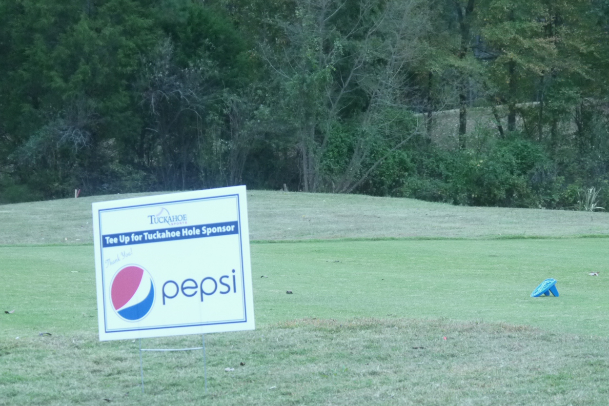 12a_Pepsi-Hole-Sign